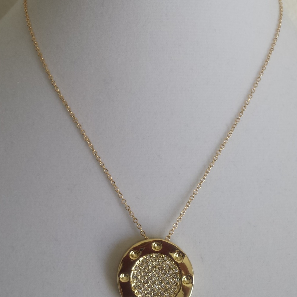 Gold nacklace,Round Pendant,Pave crystal